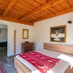 Guest house Non Stop 2