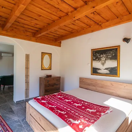 בית הארחה Non Stop 2